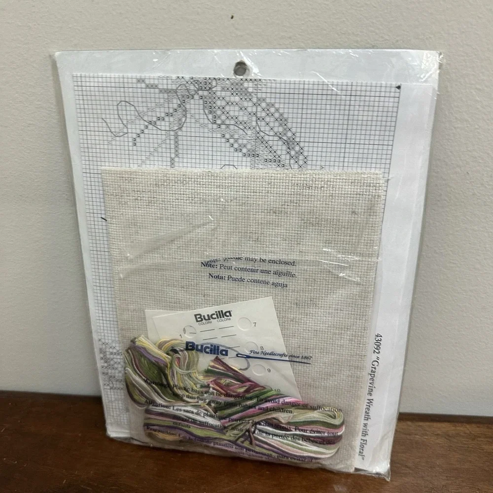 Bucilla Donna Dewberry #43092 Grapevine Wreath Floral Counted Cross Stitch Kit